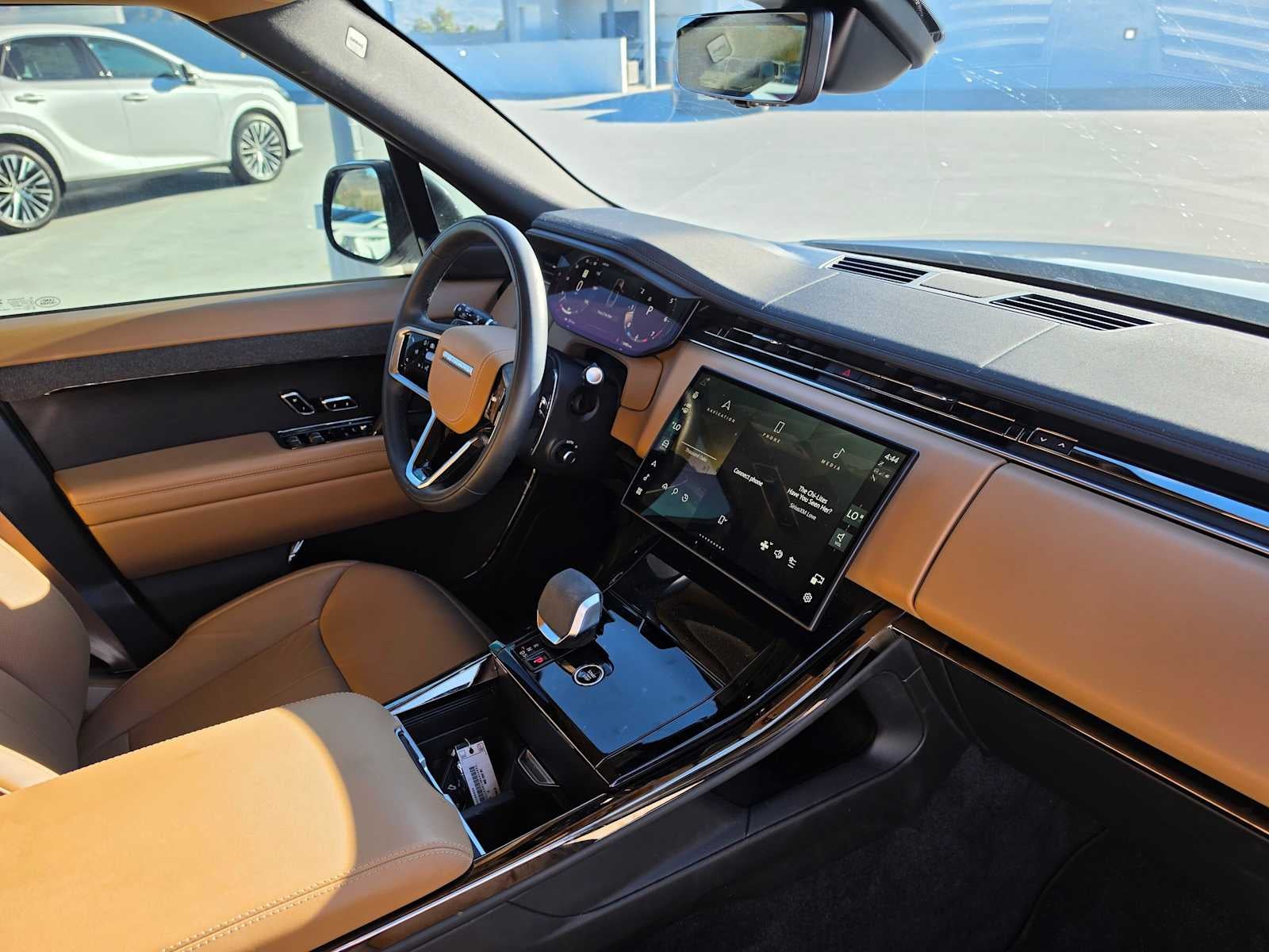 2025 Land Rover Range Rover Sport SE