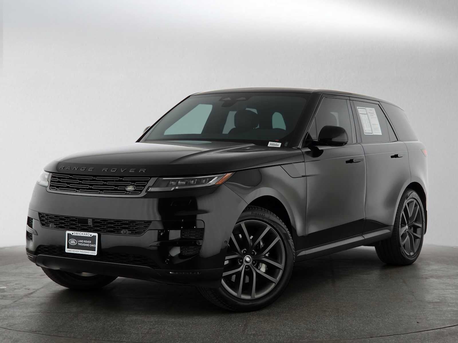 2025 Land Rover Range Rover Sport SE