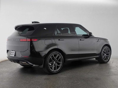 2025 Land Rover Range Rover Sport SE