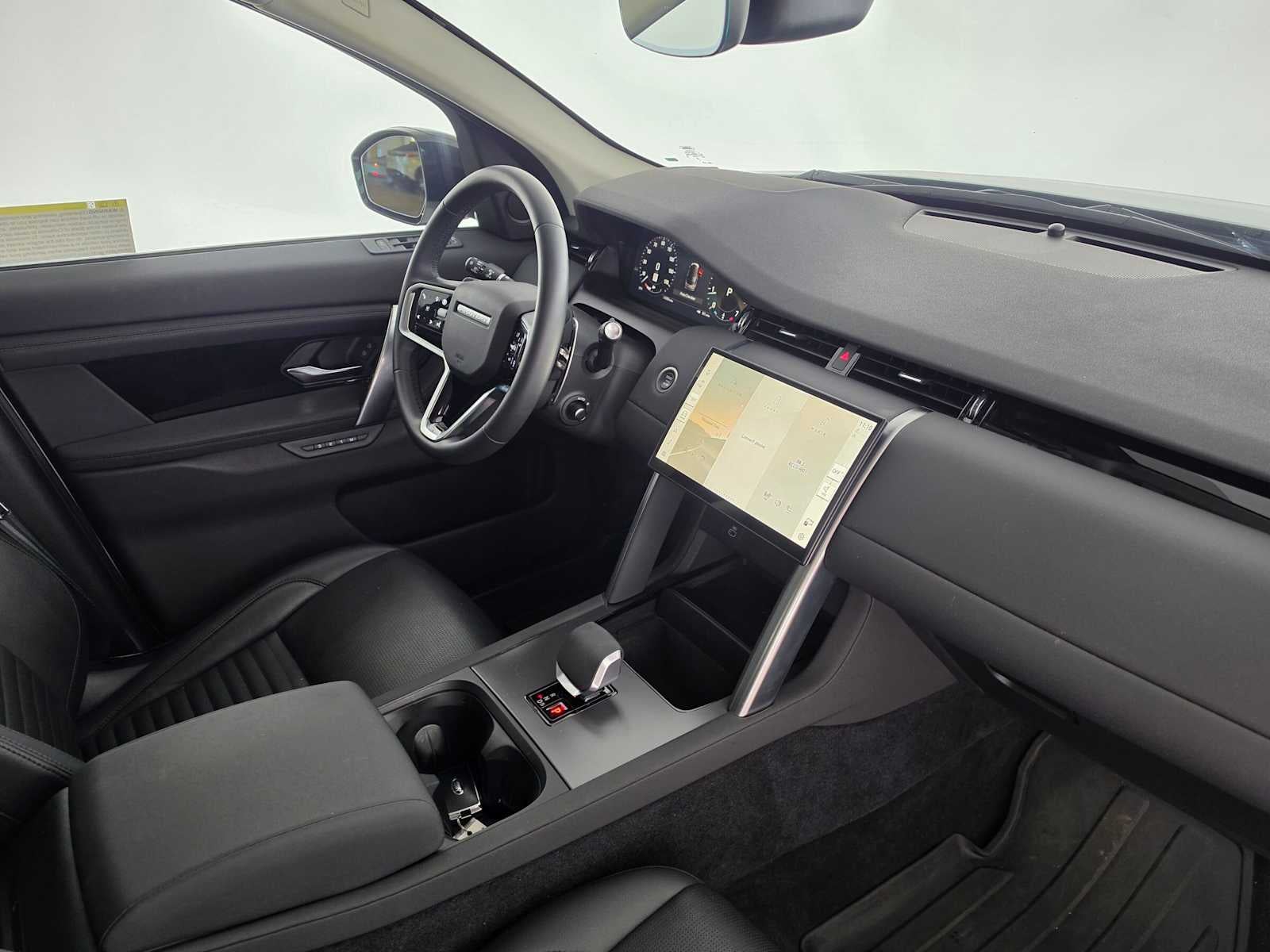 2025 Land Rover Discovery Sport S