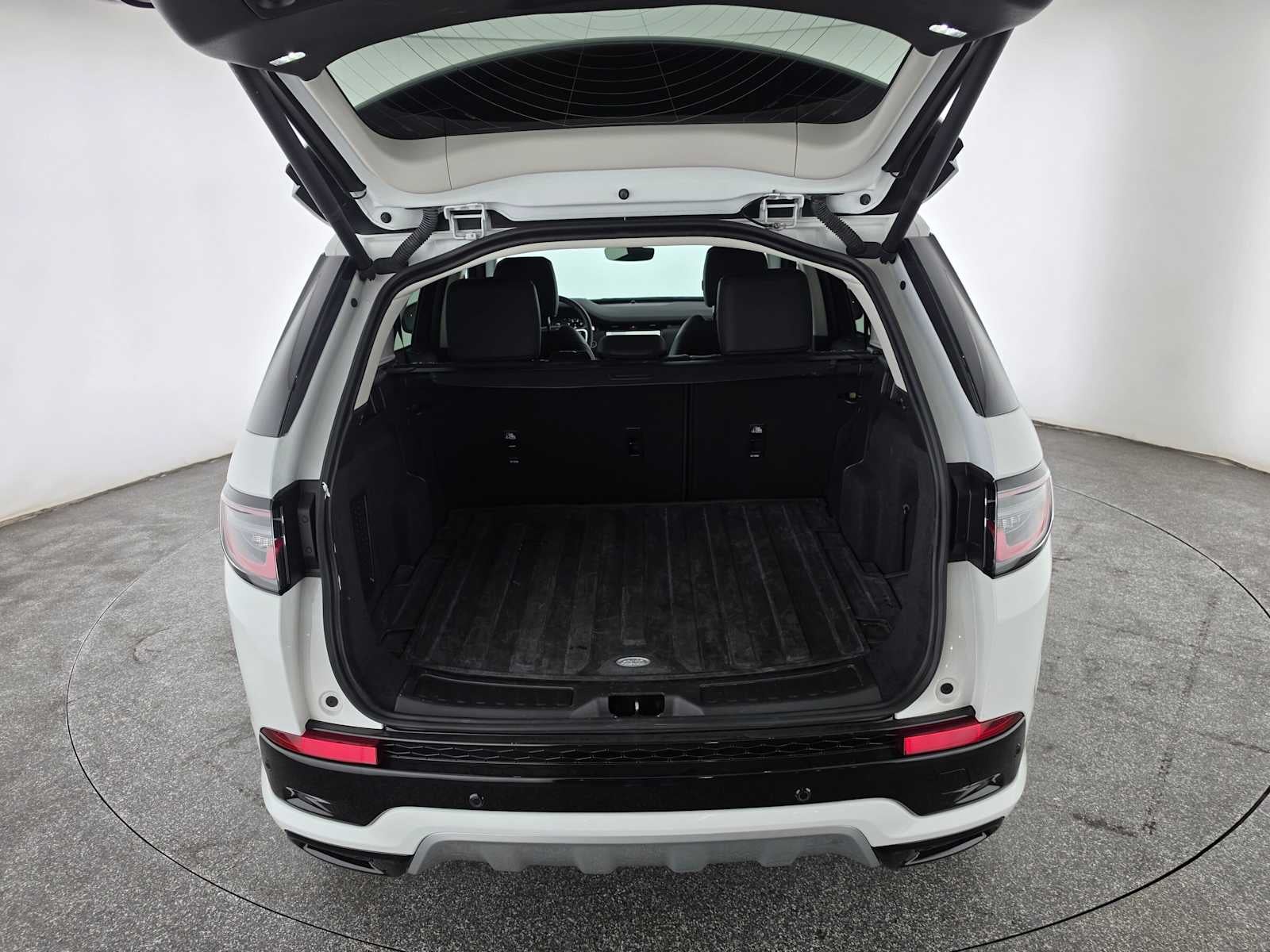2025 Land Rover Discovery Sport S