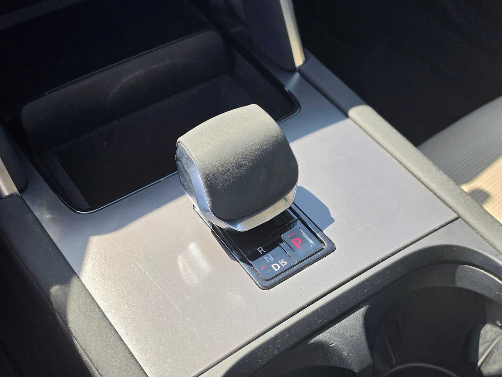2024 Land Rover Discovery Sport Core S