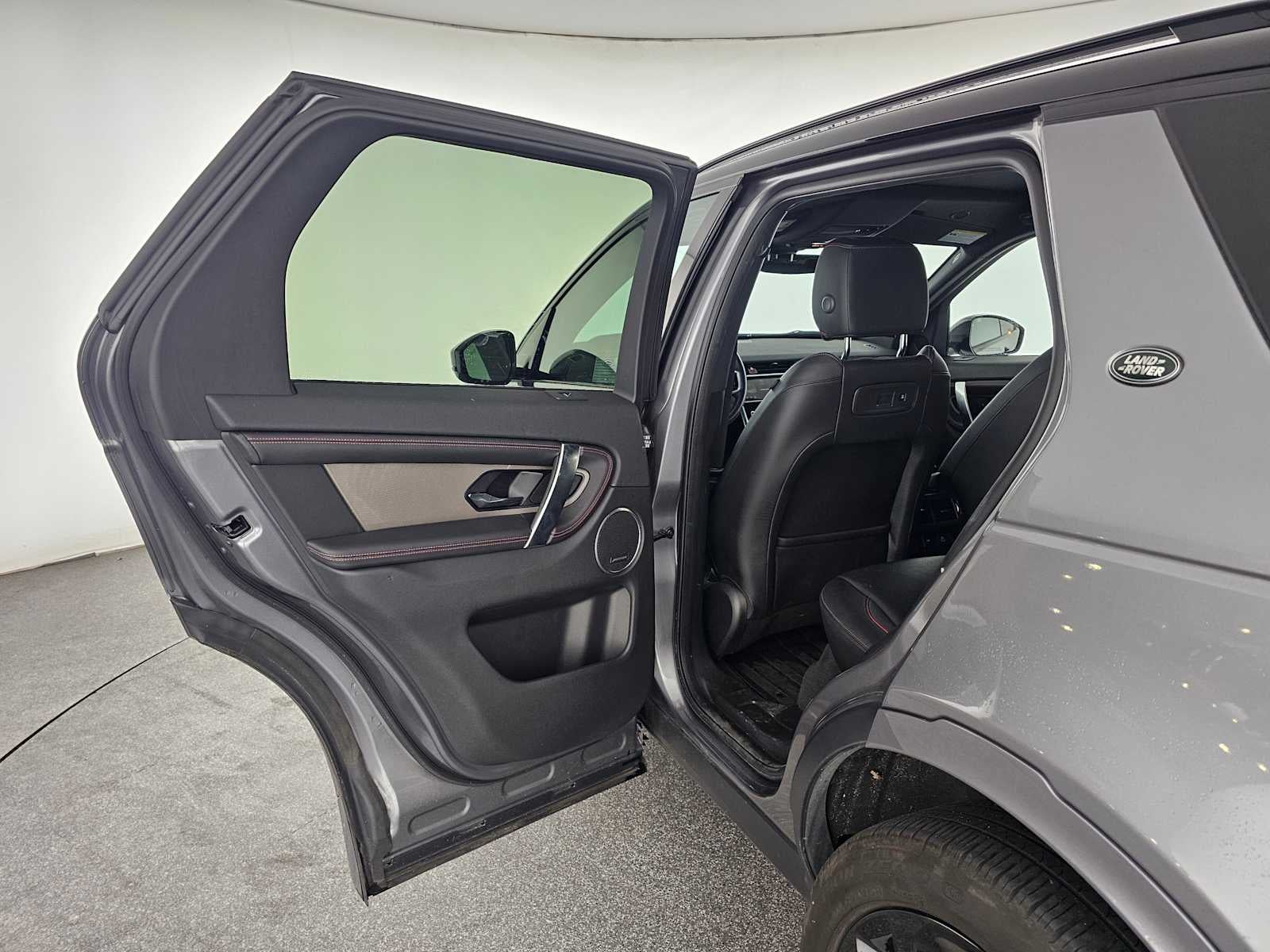 2023 Land Rover Discovery Sport SE R-Dynamic