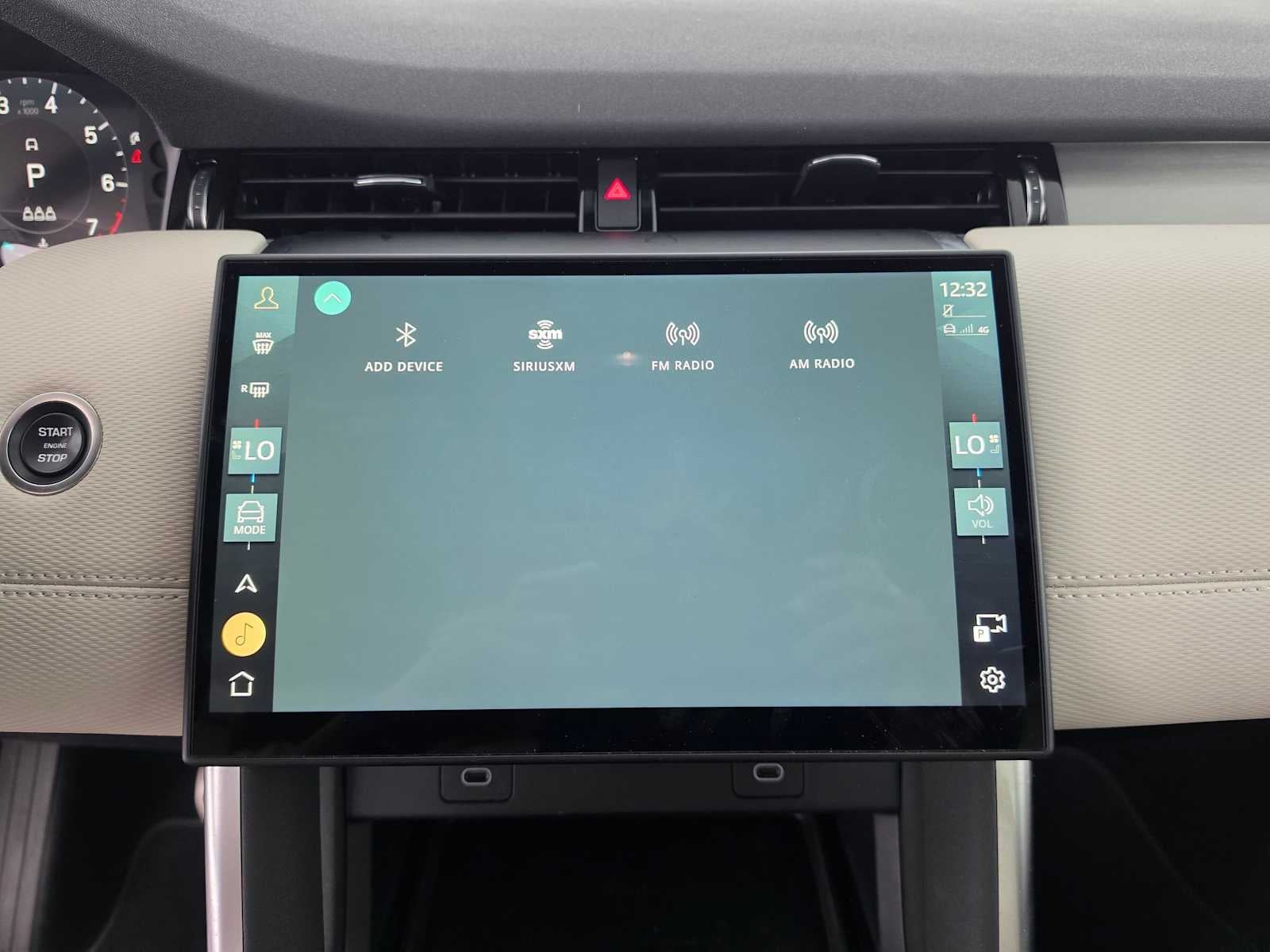 2024 Land Rover Discovery Sport Dynamic SE