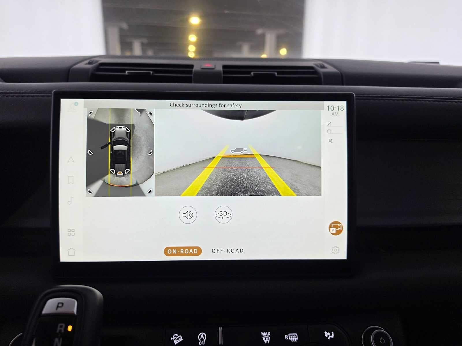 2025 Land Rover Defender X-Dynamic SE