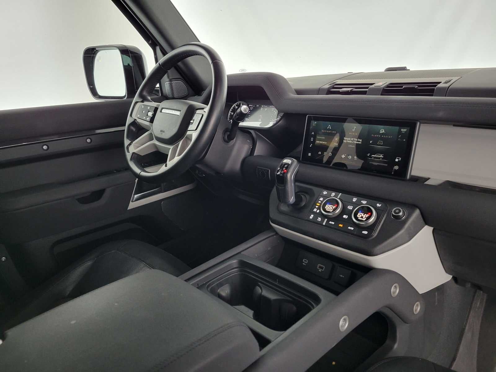 2023 Land Rover Defender X-Dynamic SE