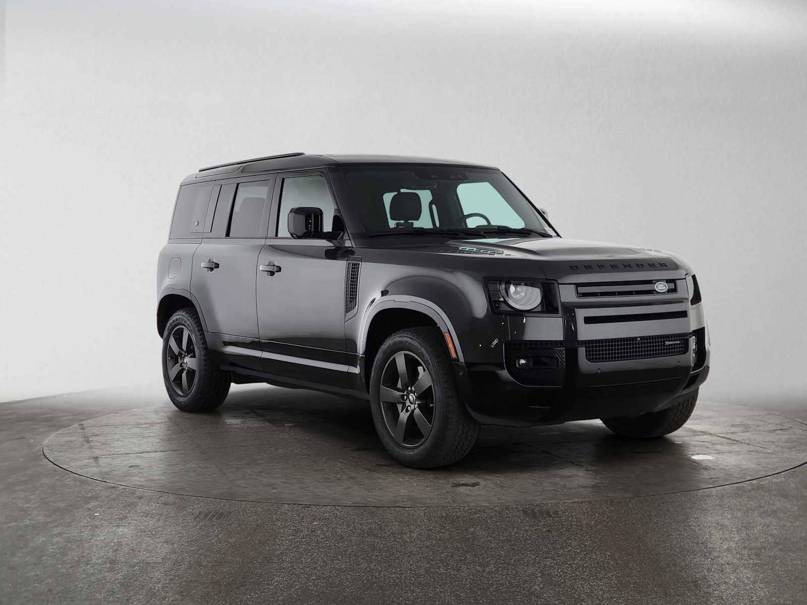 2023 Land Rover Defender X-Dynamic SE