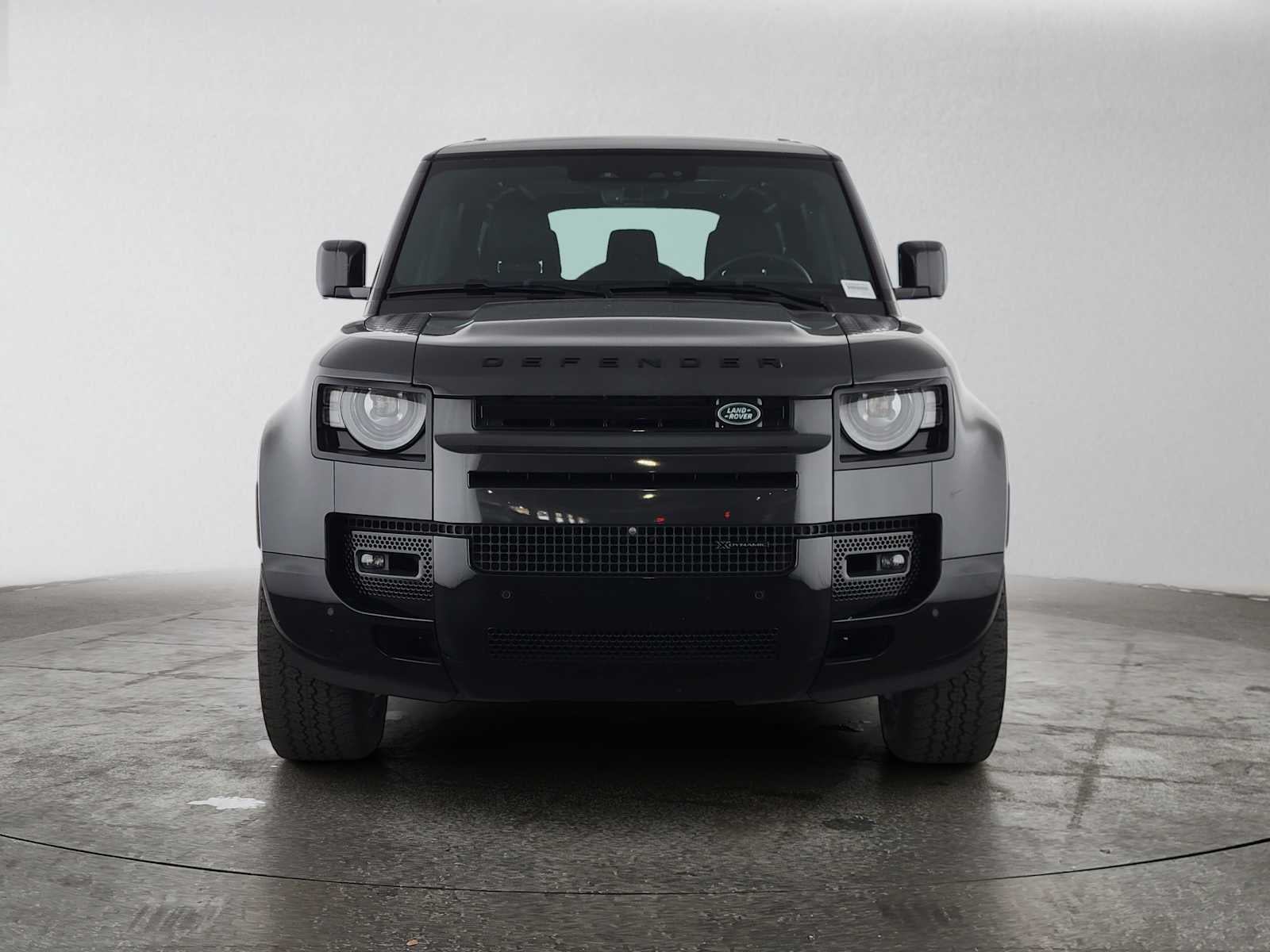 2023 Land Rover Defender X-Dynamic SE