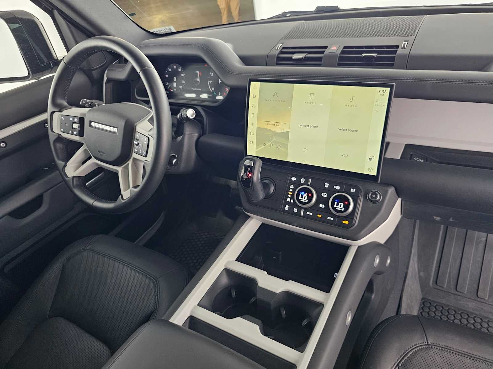 2026 Land Rover Defender X-Dynamic SE
