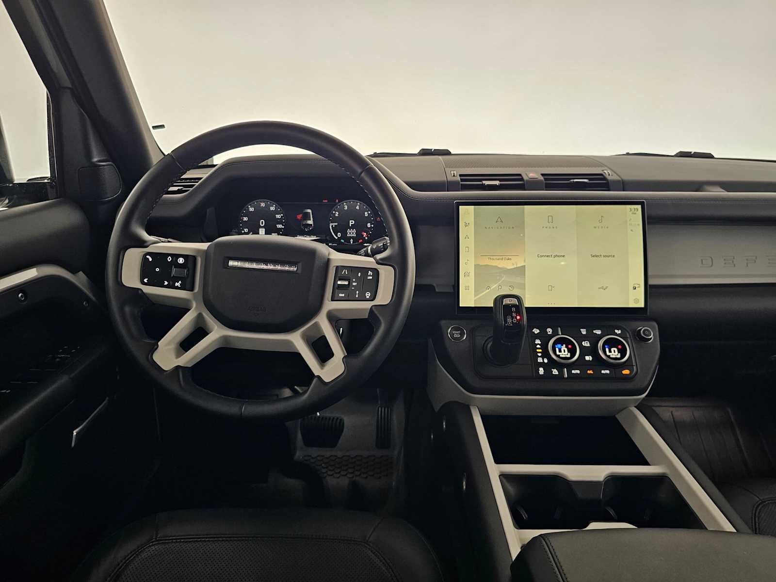 2026 Land Rover Defender X-Dynamic SE