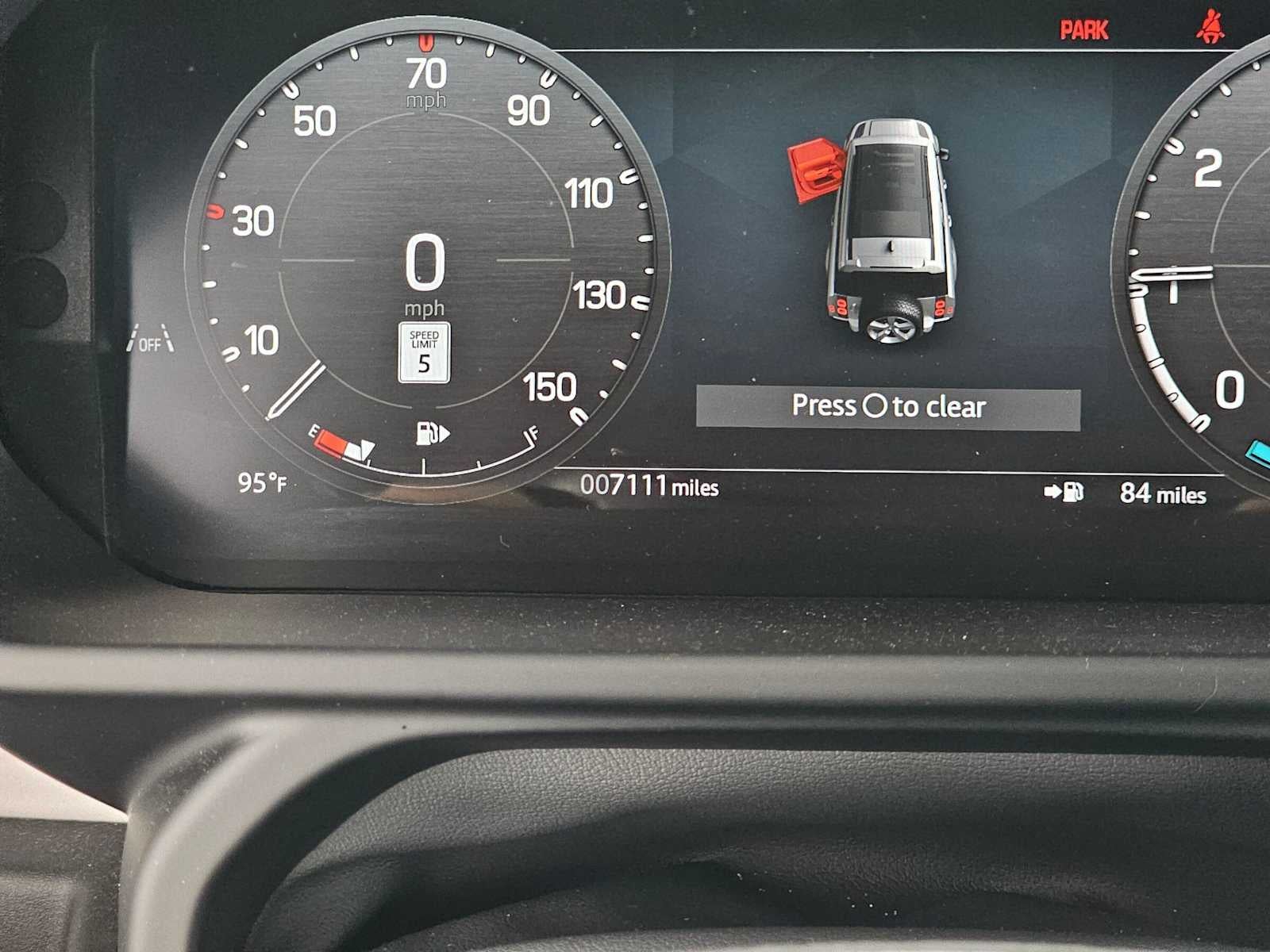 2026 Land Rover Defender X-Dynamic SE