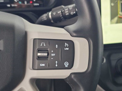 2026 Land Rover Defender X-Dynamic SE