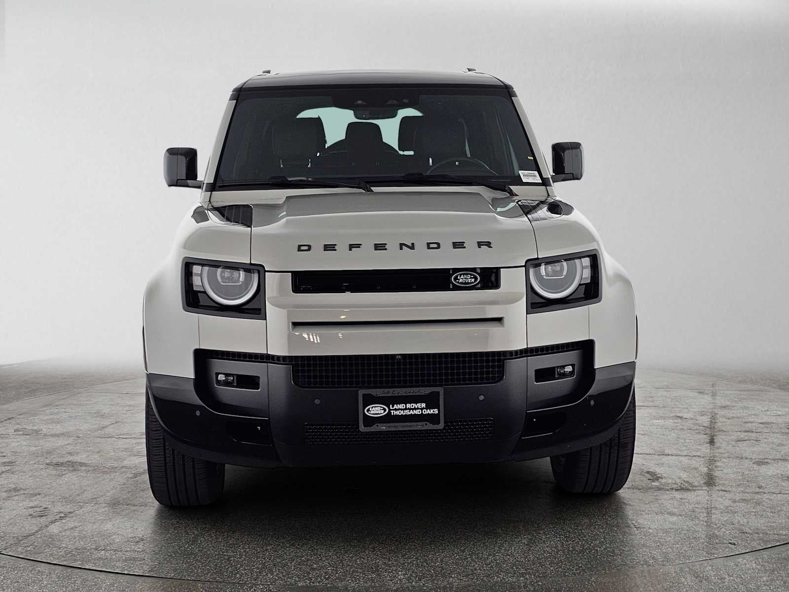 2026 Land Rover Defender X-Dynamic SE