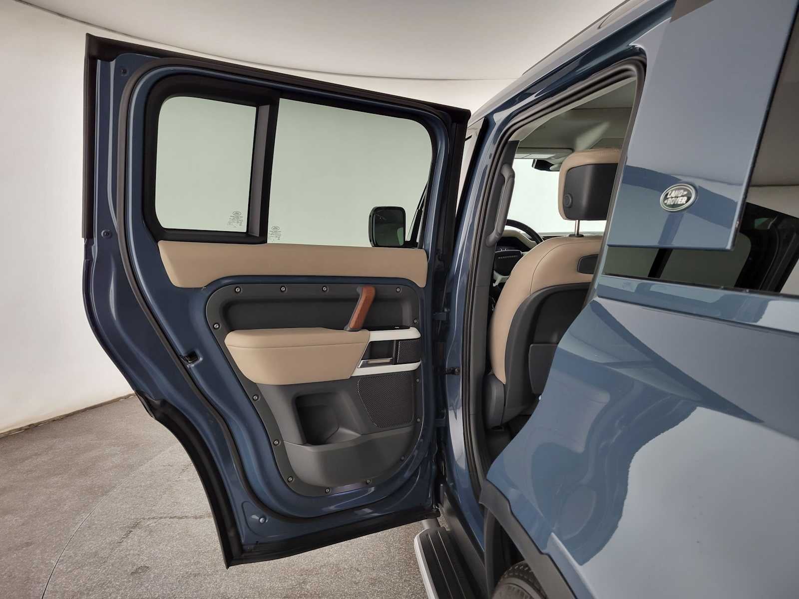 2020 Land Rover Defender HSE