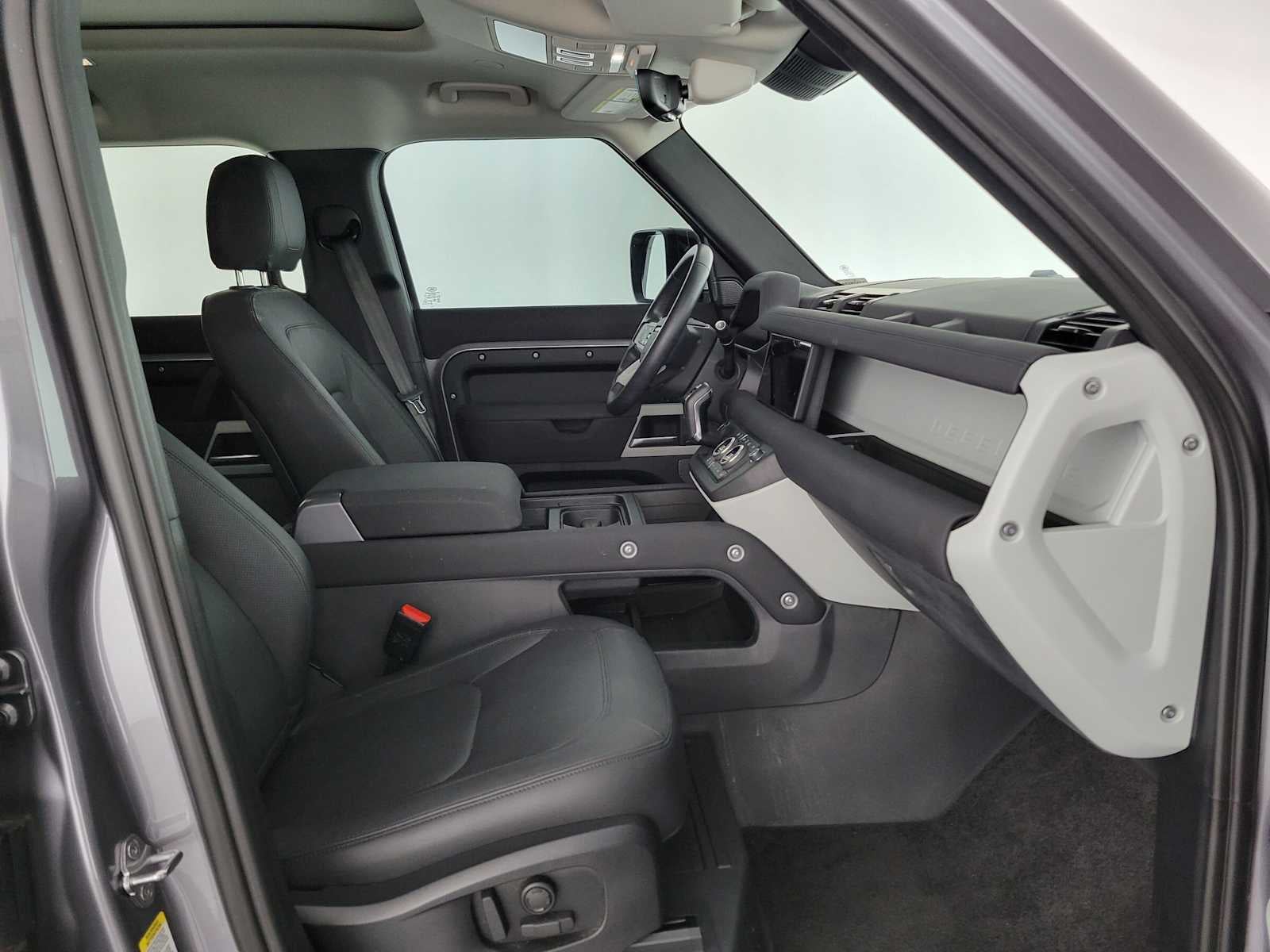 2023 Land Rover Defender S