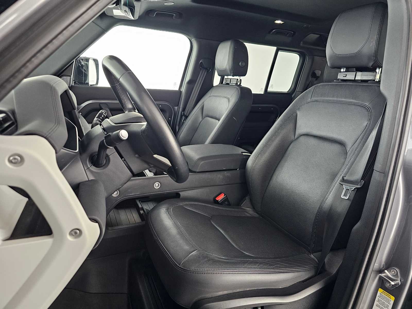 2023 Land Rover Defender S