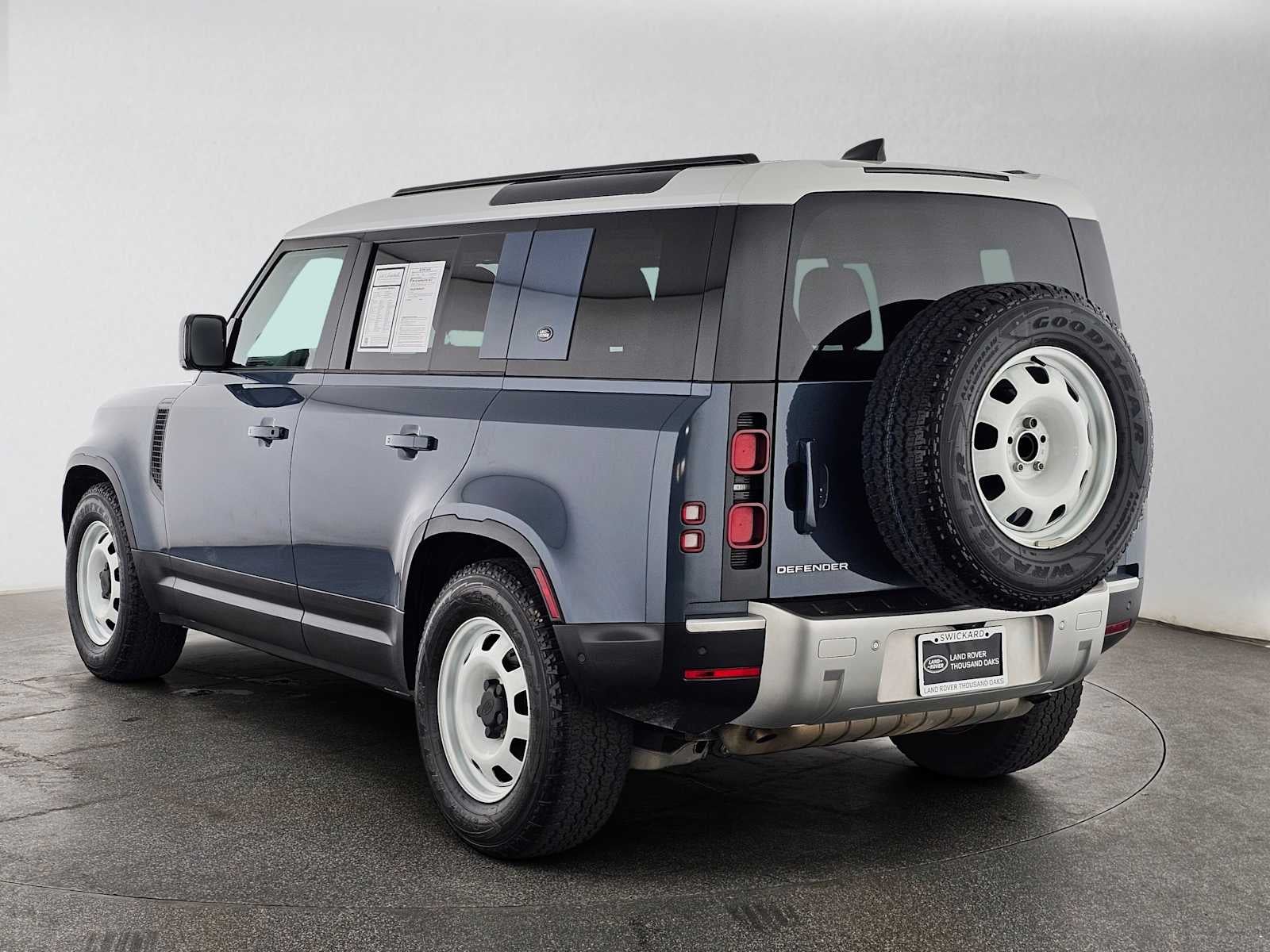 2023 Land Rover Defender S