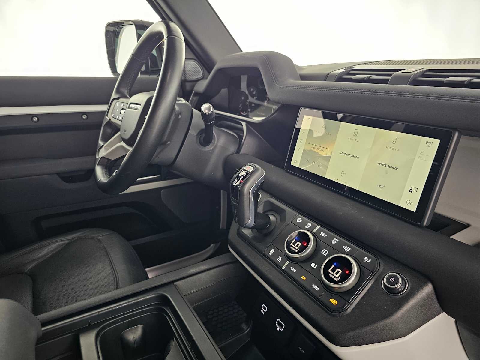 2023 Land Rover Defender S