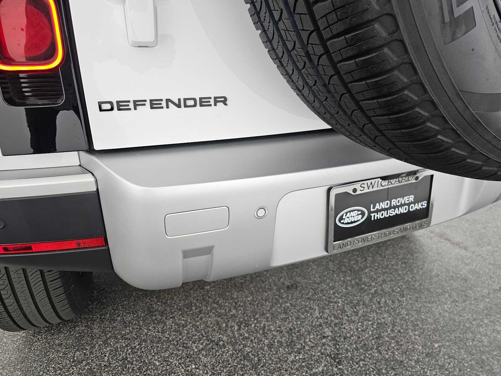 2023 Land Rover Defender S