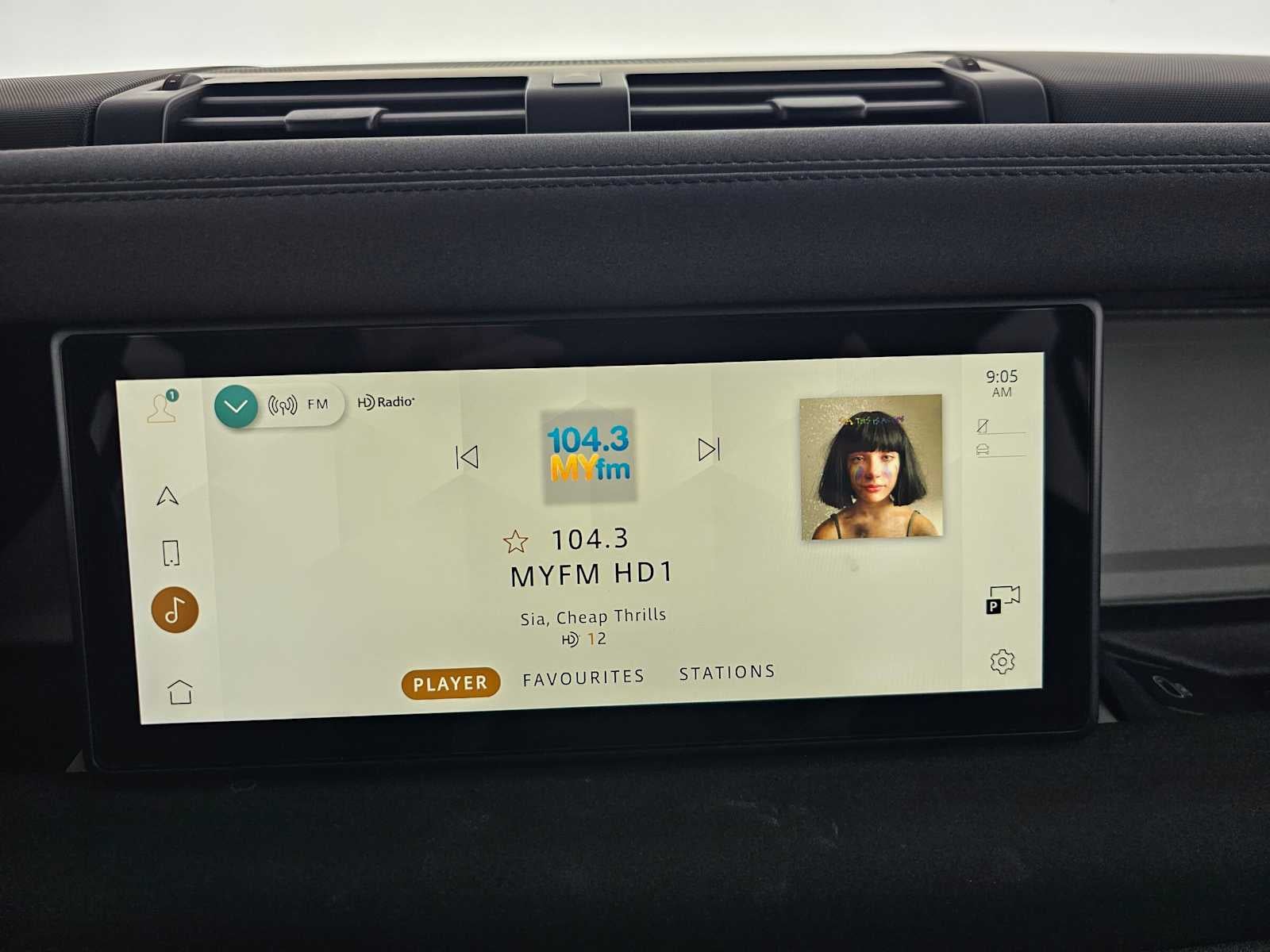 2023 Land Rover Defender S