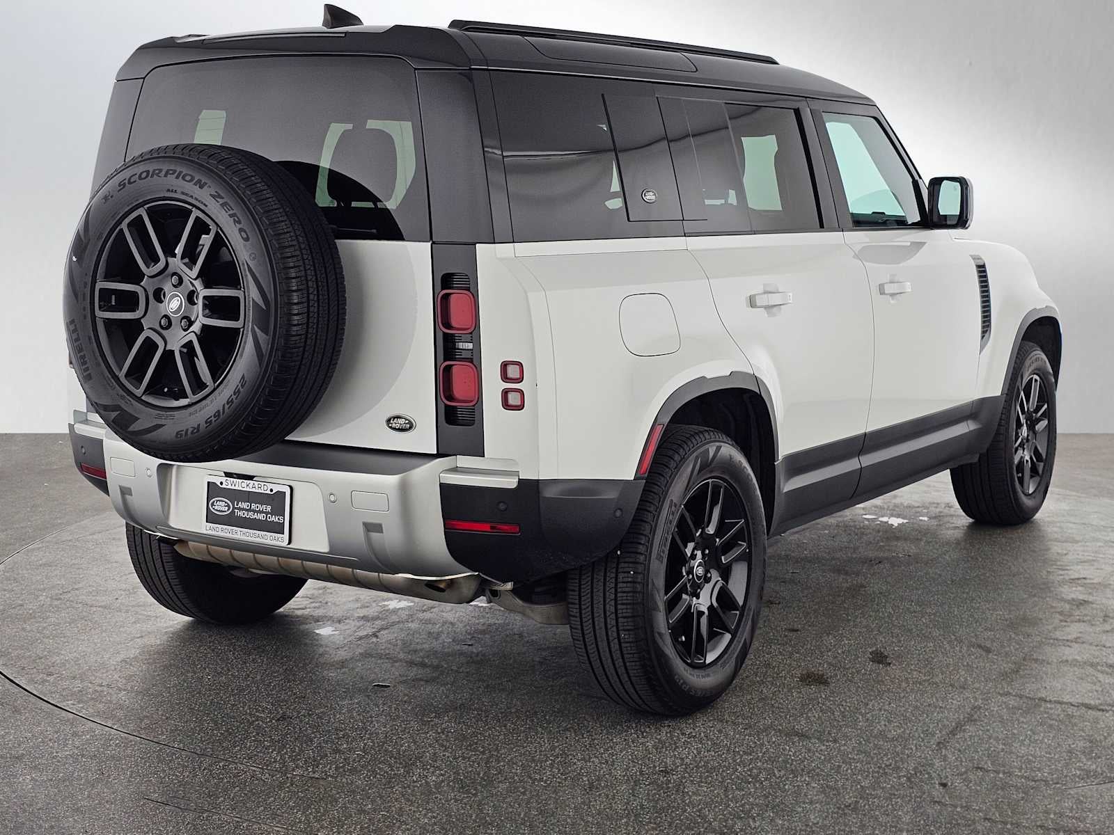 2023 Land Rover Defender S