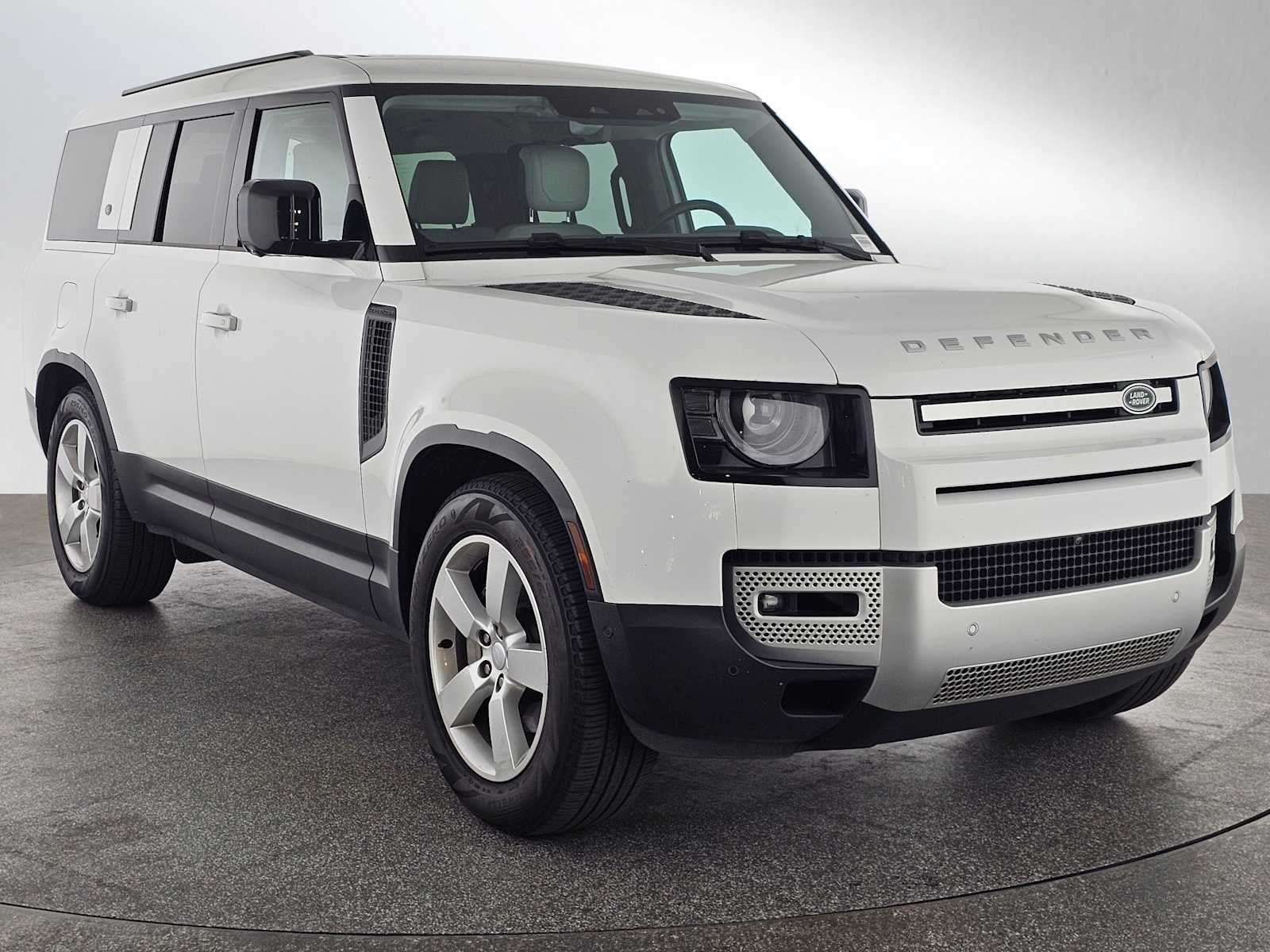 2024 Land Rover Defender S