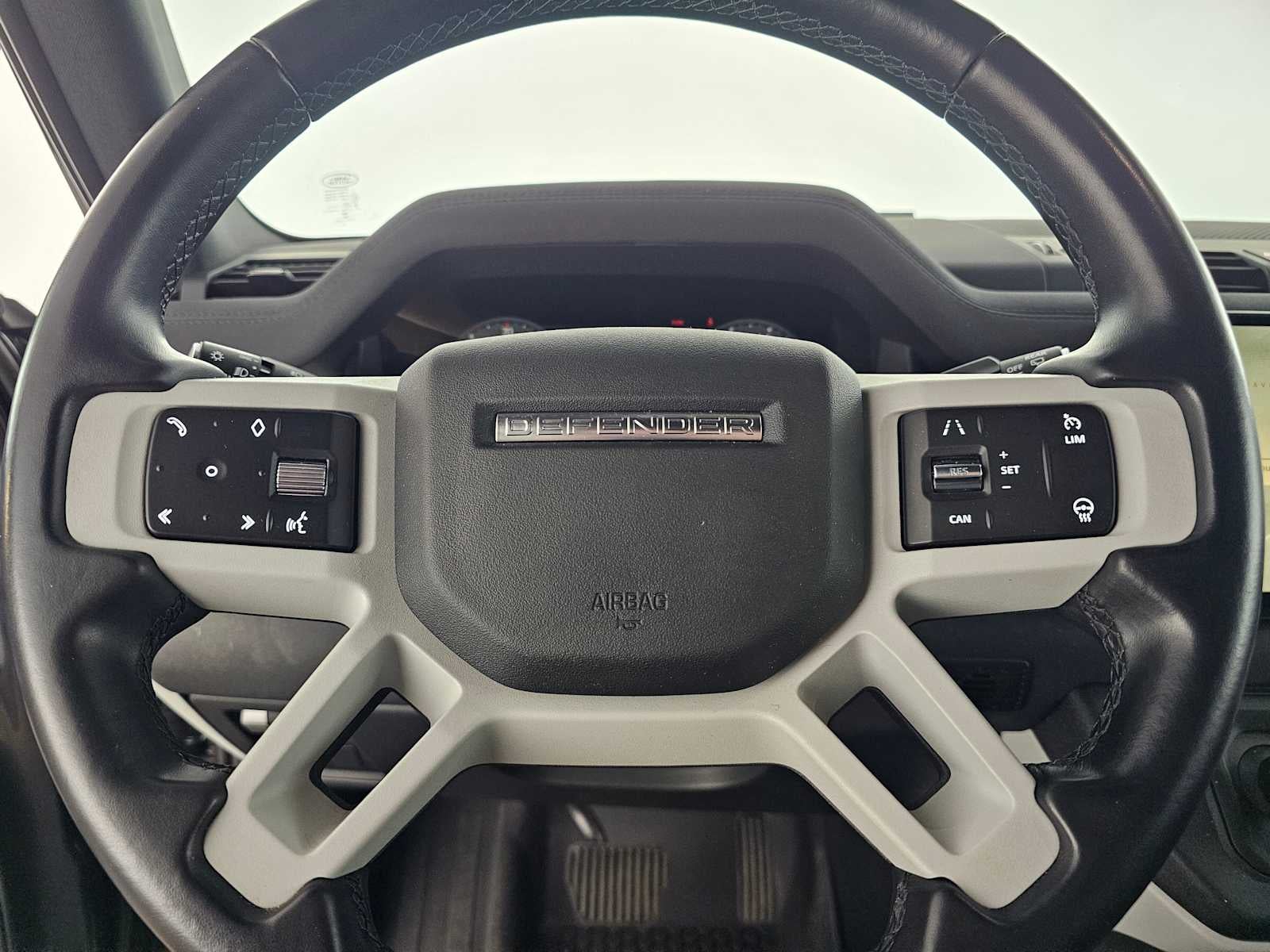 2023 Land Rover Defender S