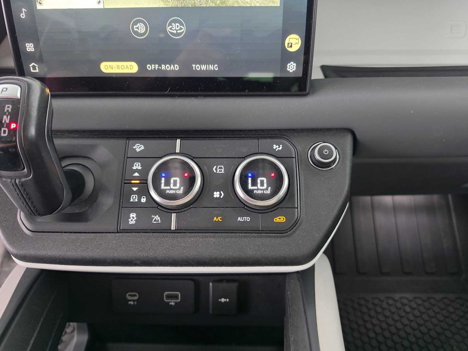 2023 Land Rover Defender First Edition