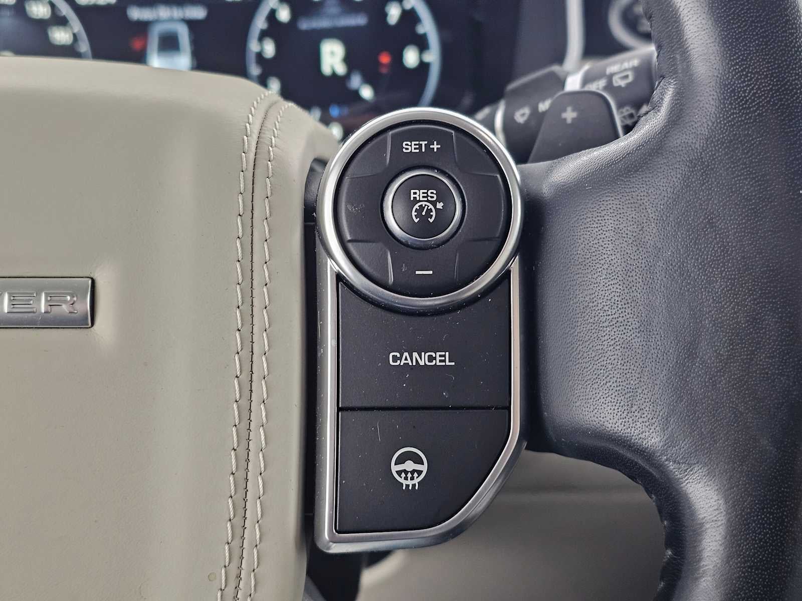 2017 Land Rover Range Rover V8 Supercharged LWB