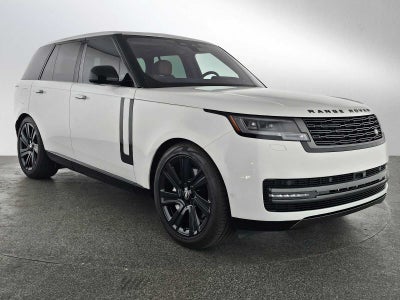 2023 Land Rover Range Rover SE