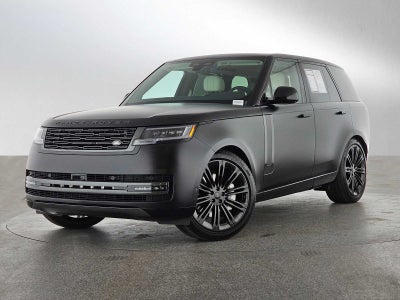 2026 Land Rover Range Rover SE