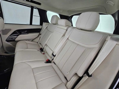 2026 Land Rover Range Rover SE