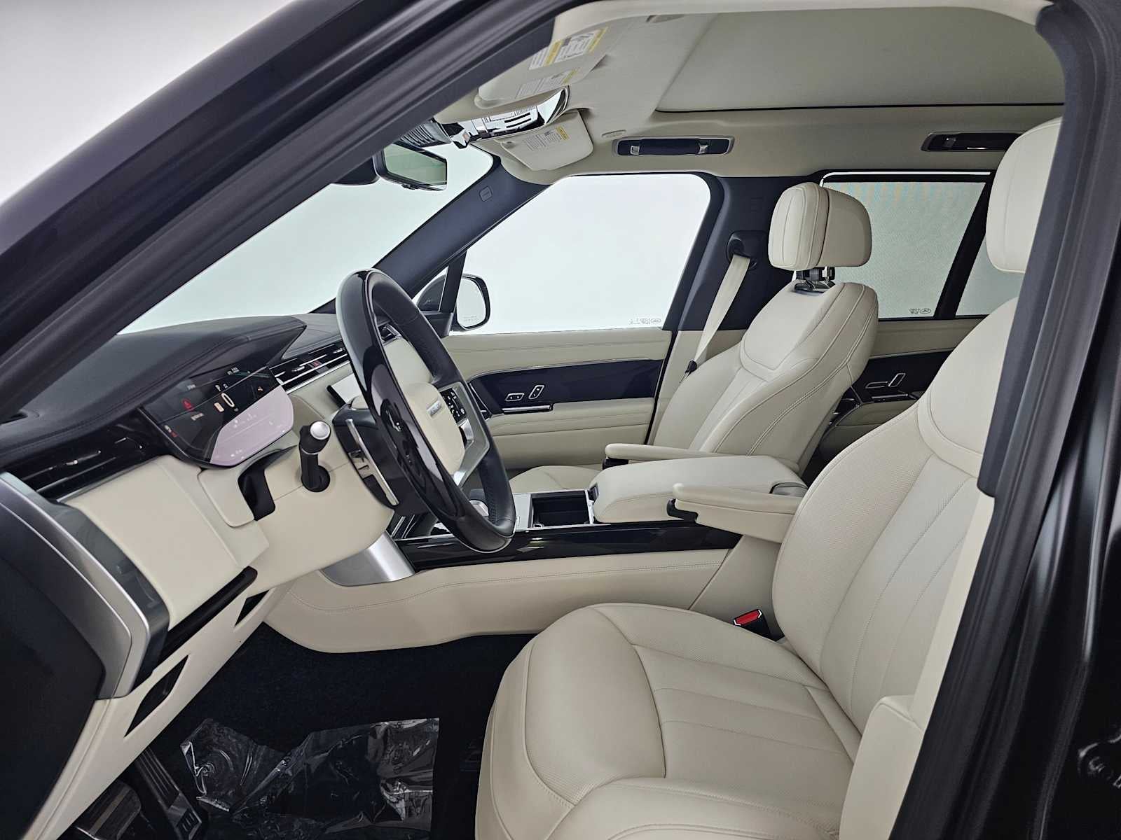 2026 Land Rover Range Rover SE