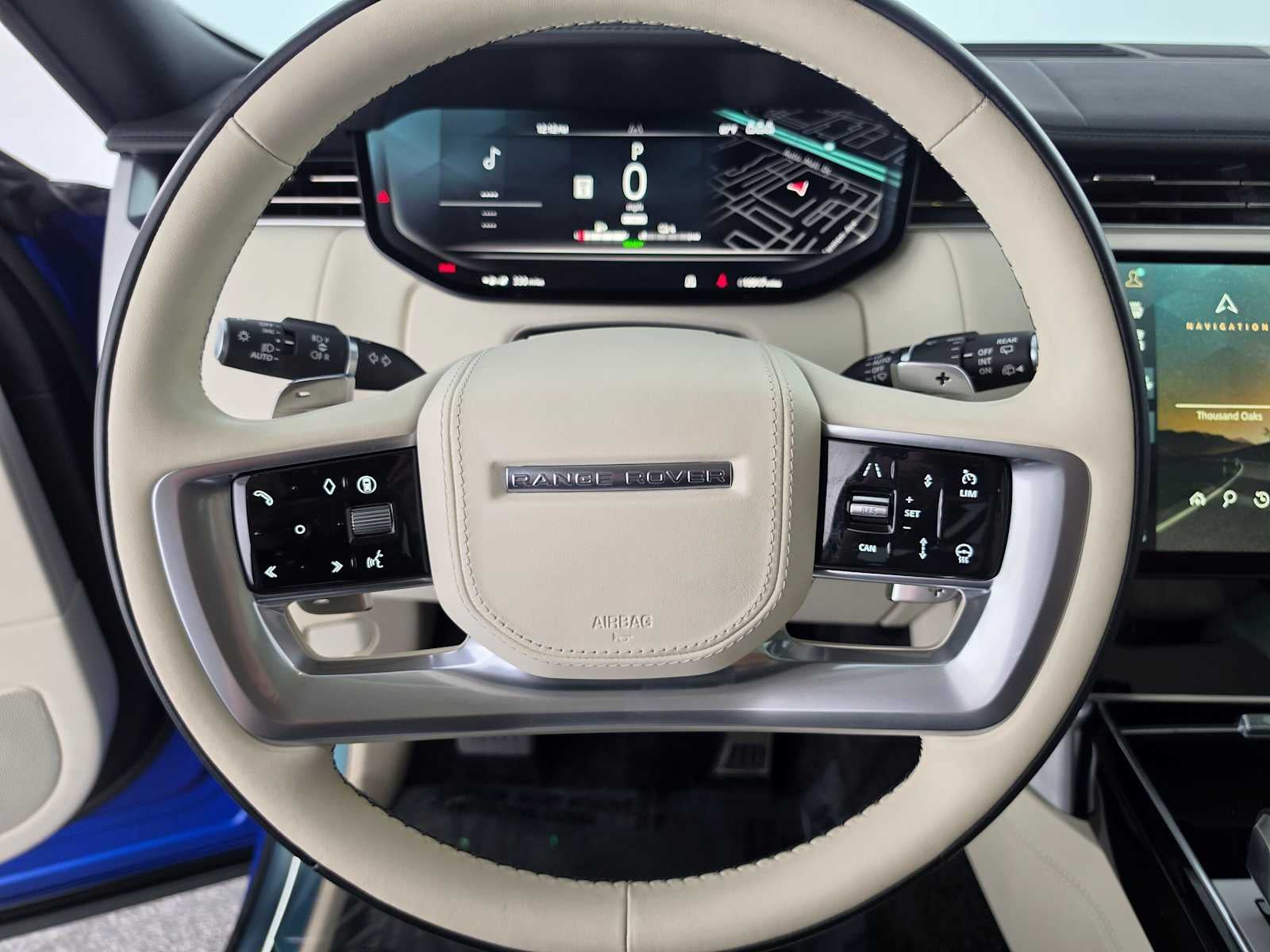 2025 Land Rover Range Rover SE