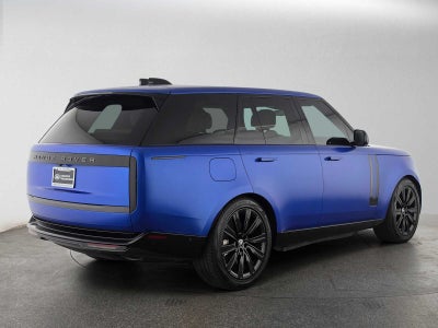 2025 Land Rover Range Rover SE