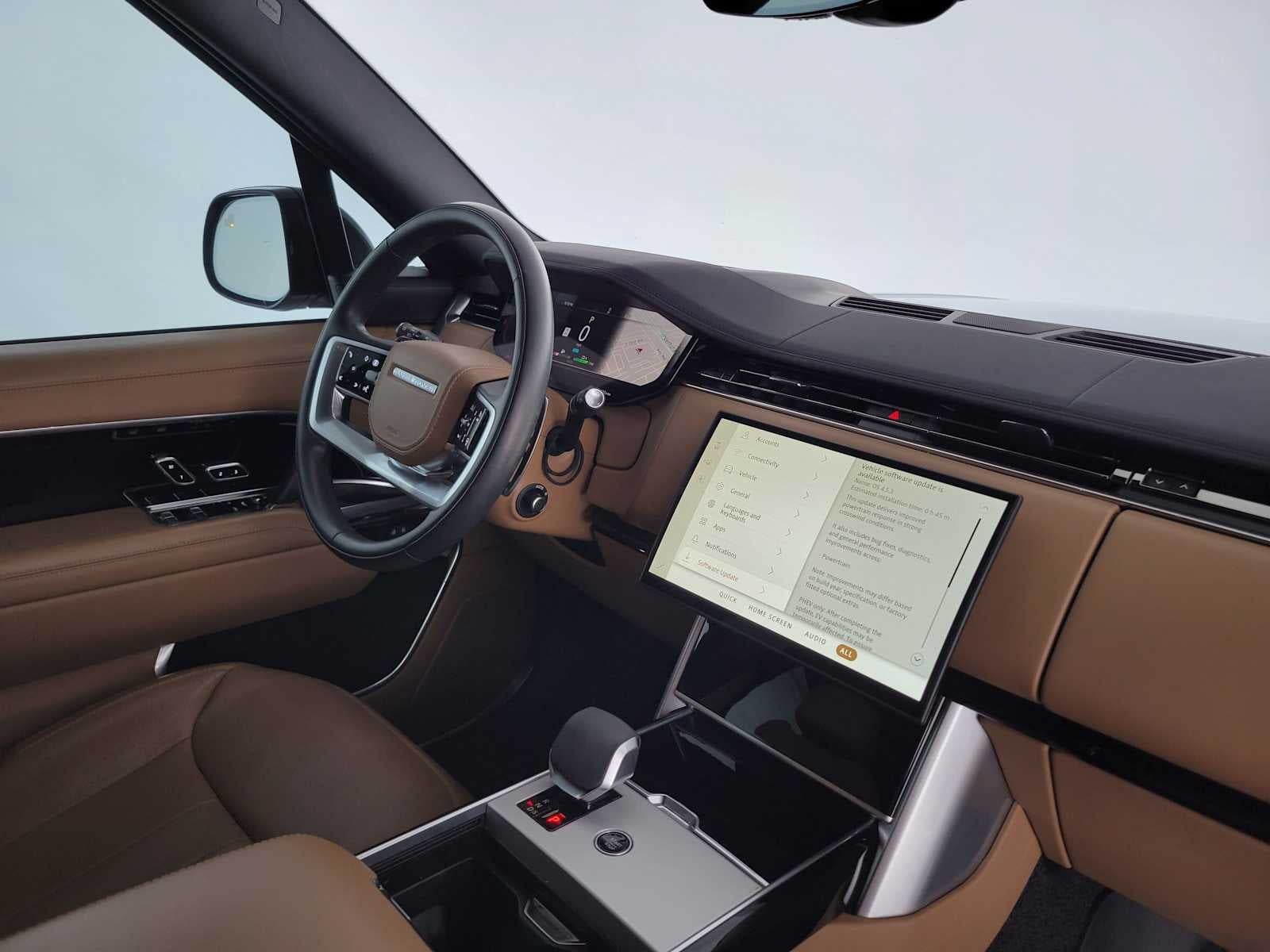 2025 Land Rover Range Rover SE