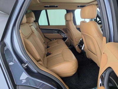 2025 Land Rover Range Rover SE