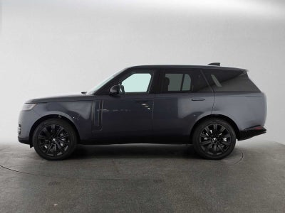 2025 Land Rover Range Rover SE