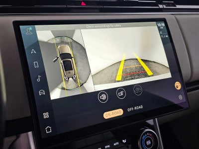 2023 Land Rover Range Rover SE