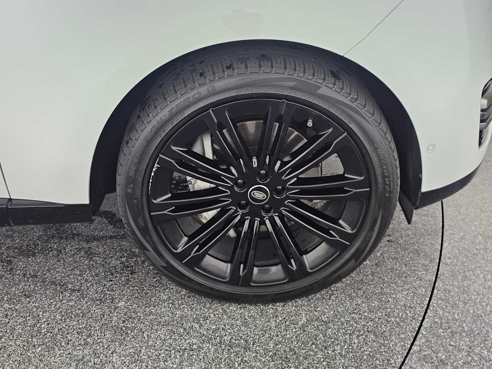 2023 Land Rover Range Rover SE