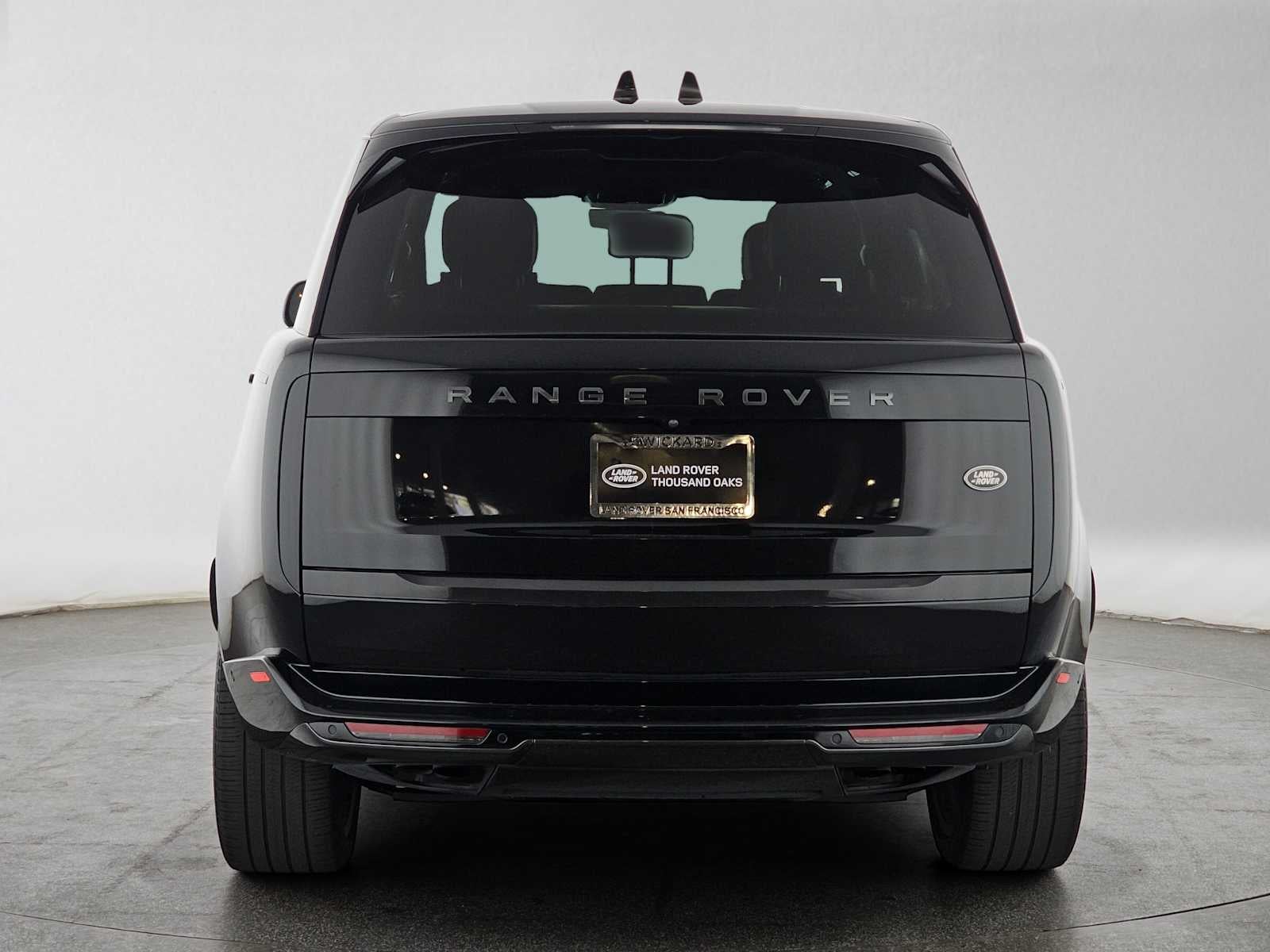 2023 Land Rover Range Rover SE