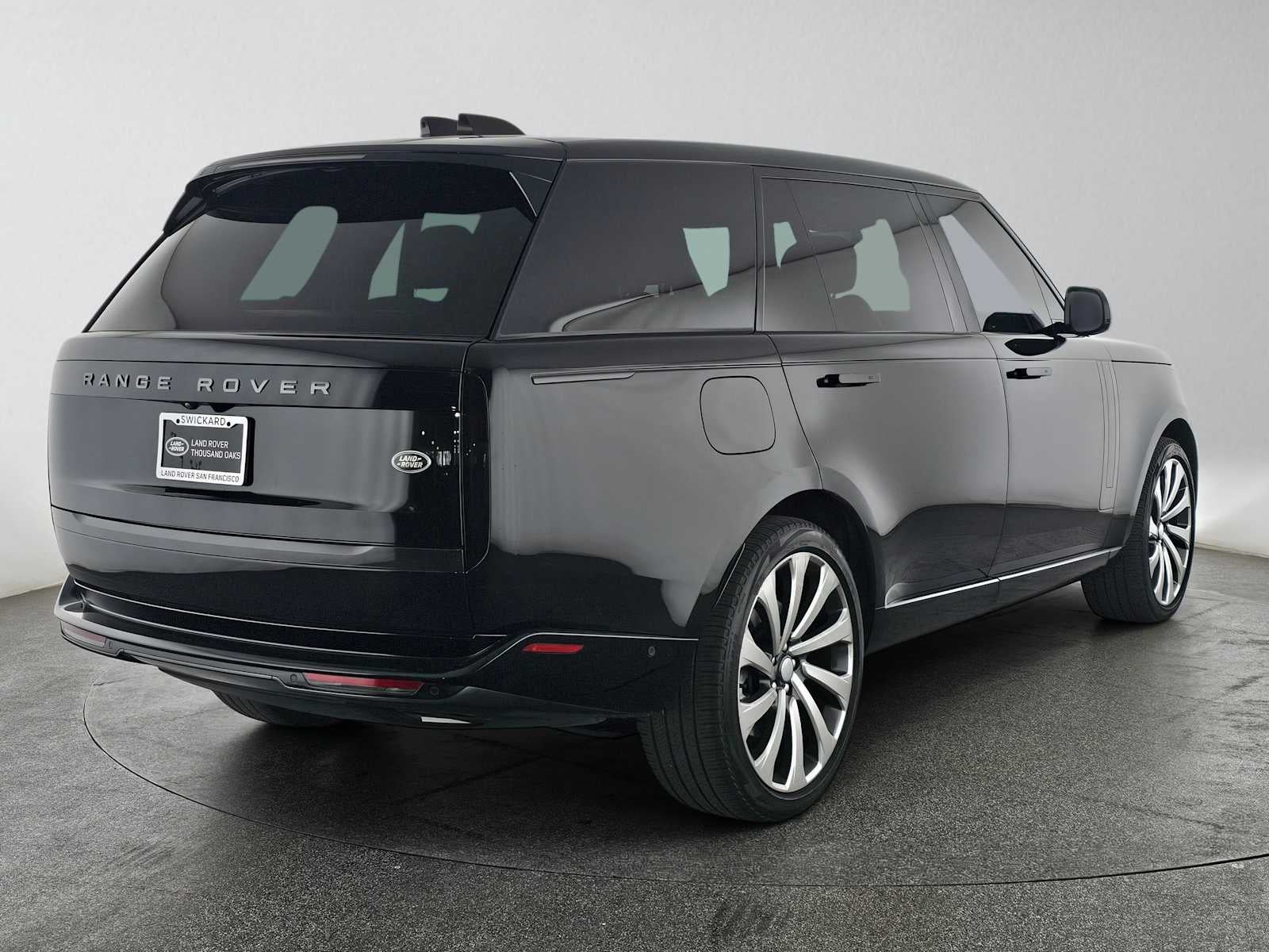 2023 Land Rover Range Rover SE