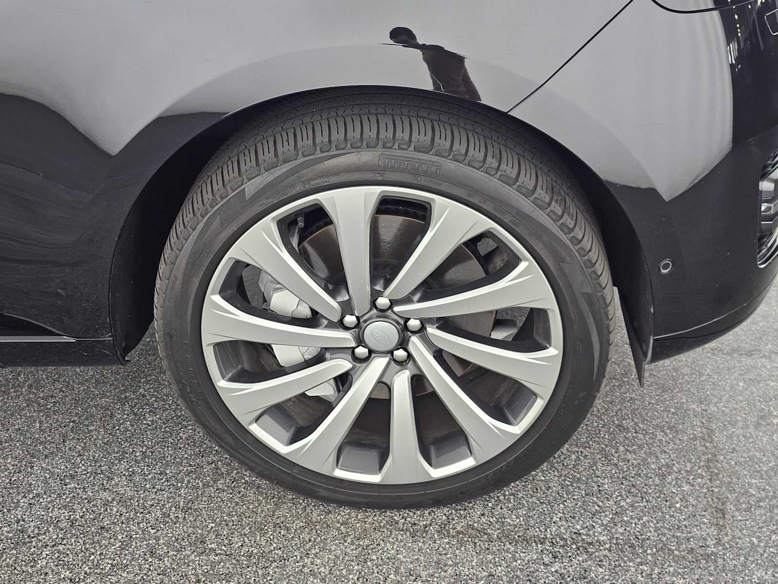 2023 Land Rover Range Rover SE