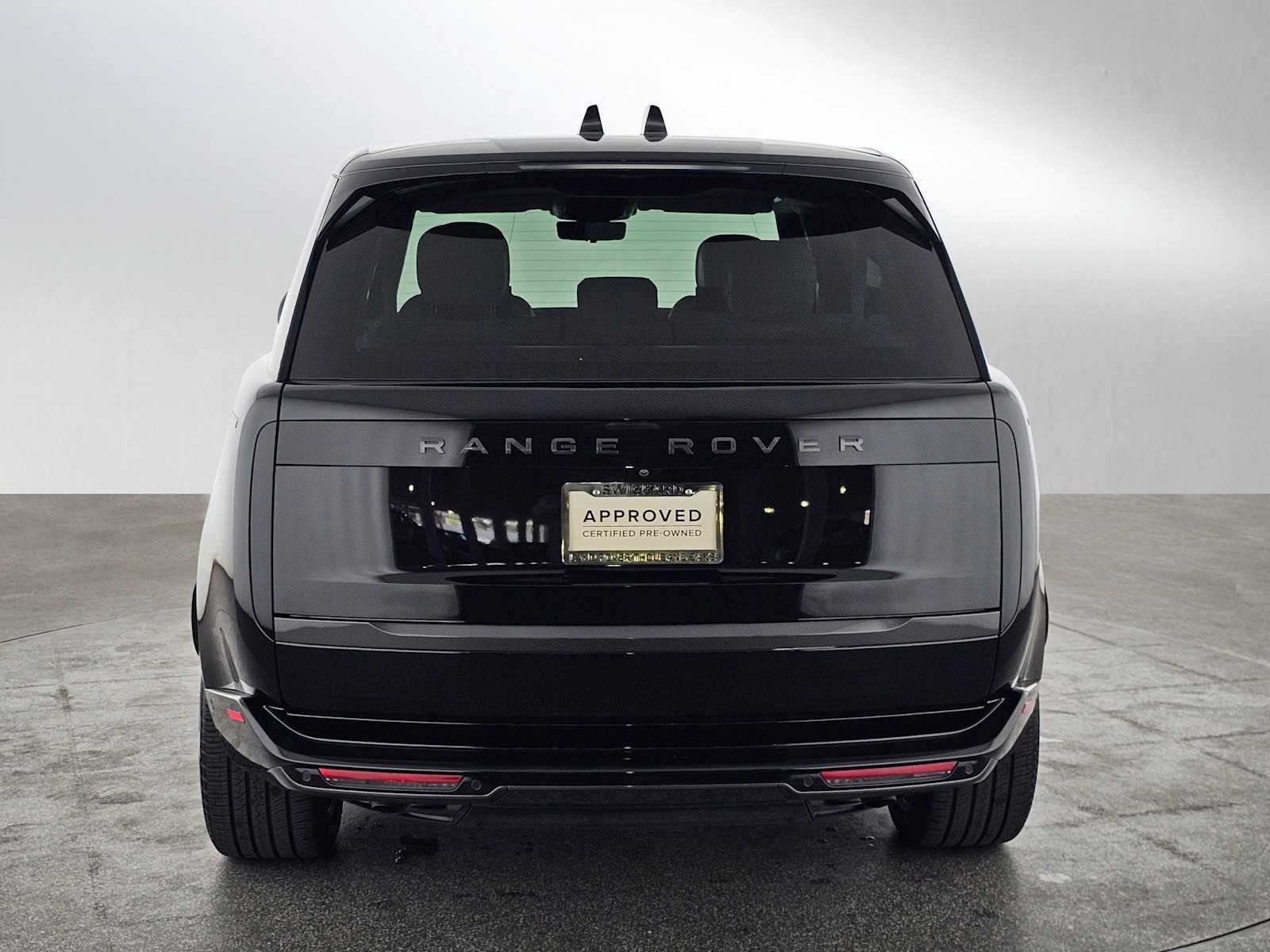 2024 Land Rover Range Rover SE