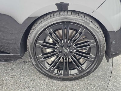 2024 Land Rover Range Rover SE