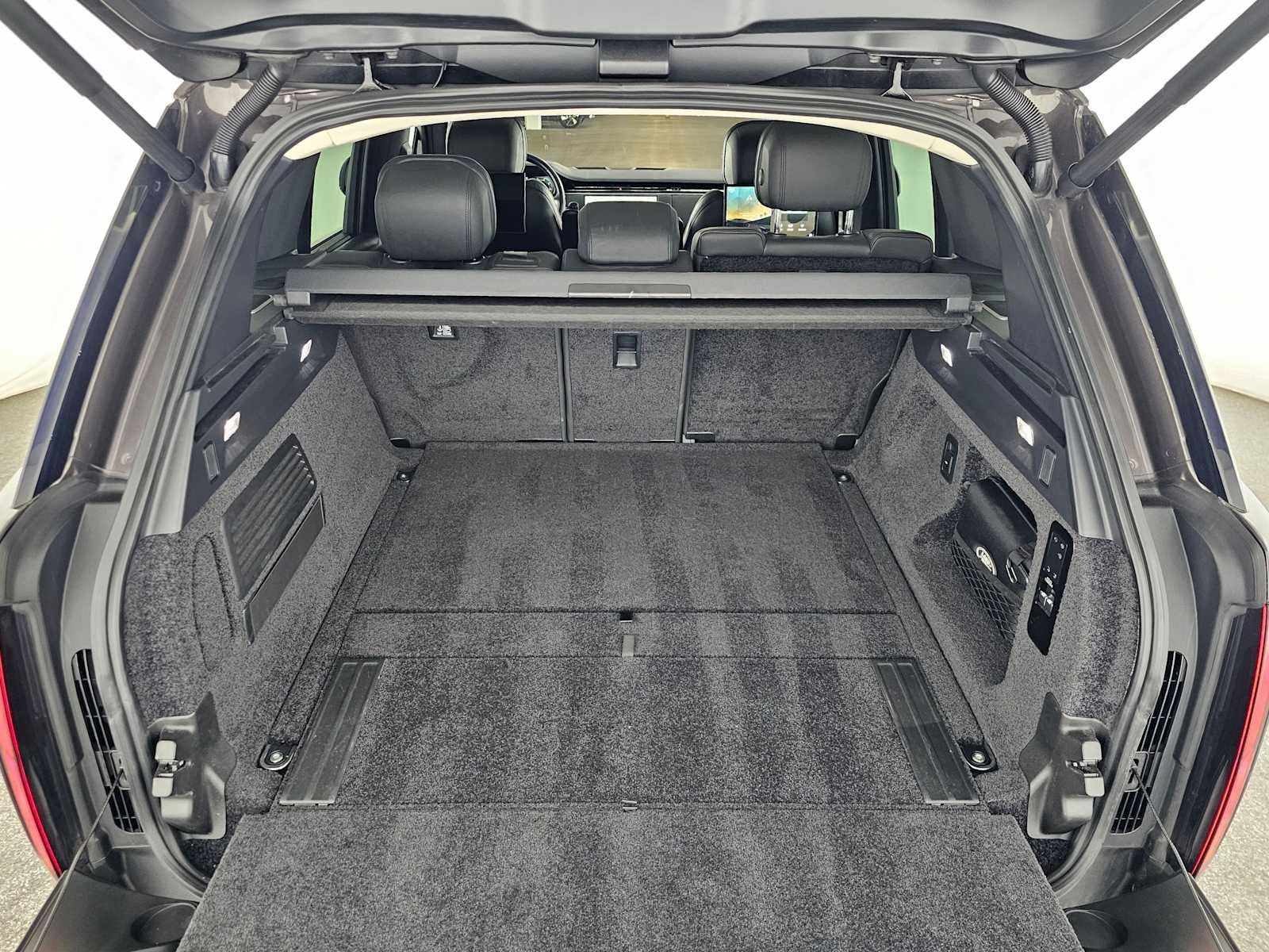 2023 Land Rover Range Rover First Edition