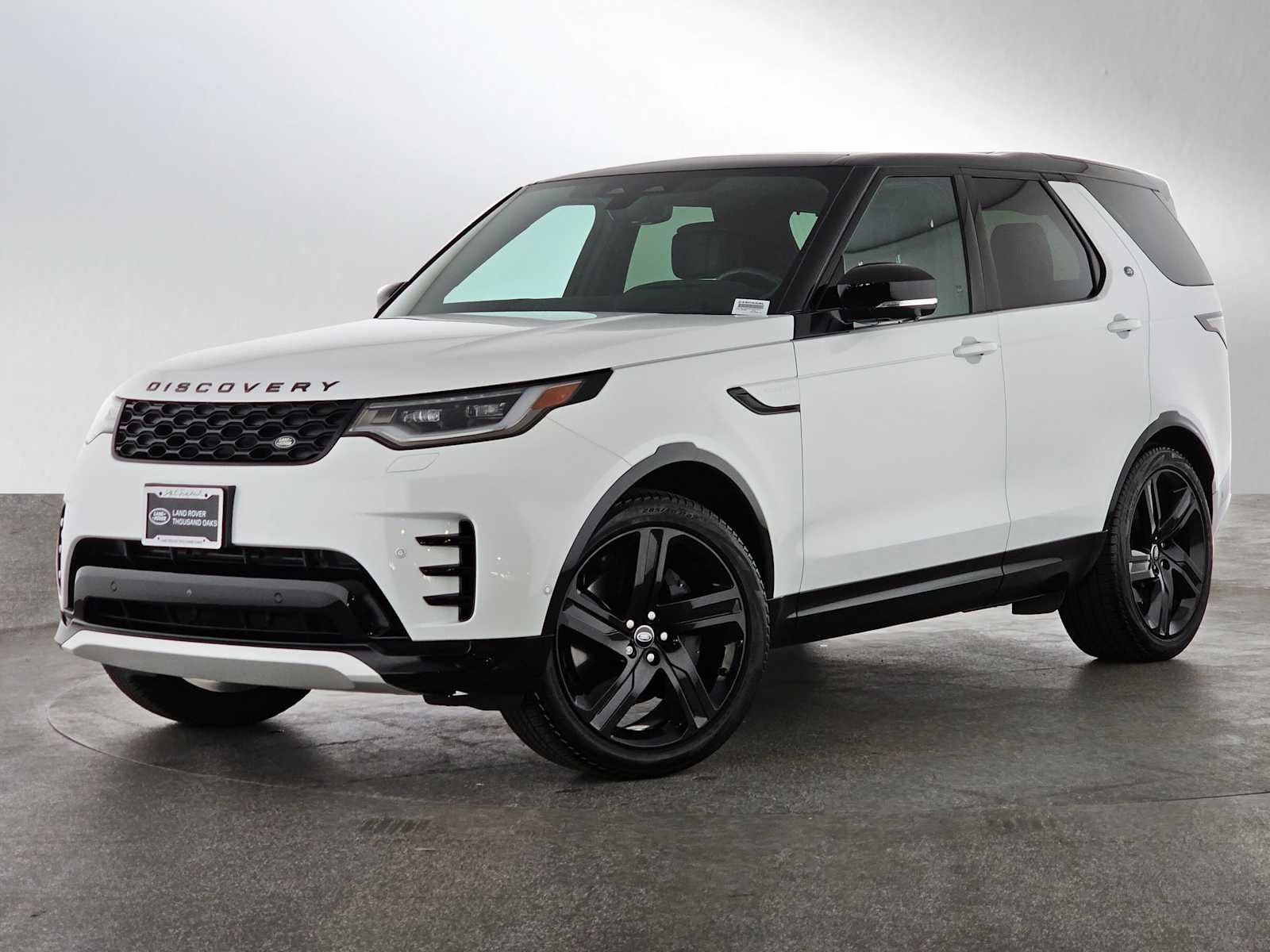 2024 Land Rover Discovery Dynamic SE