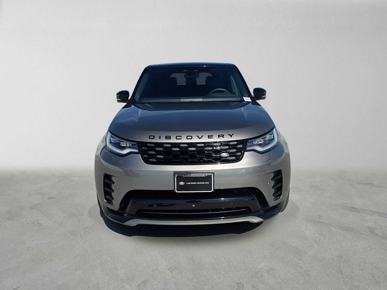 2024 Land Rover Discovery Dynamic SE