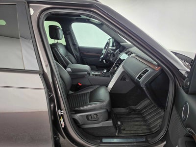 2025 Land Rover Discovery Dynamic SE