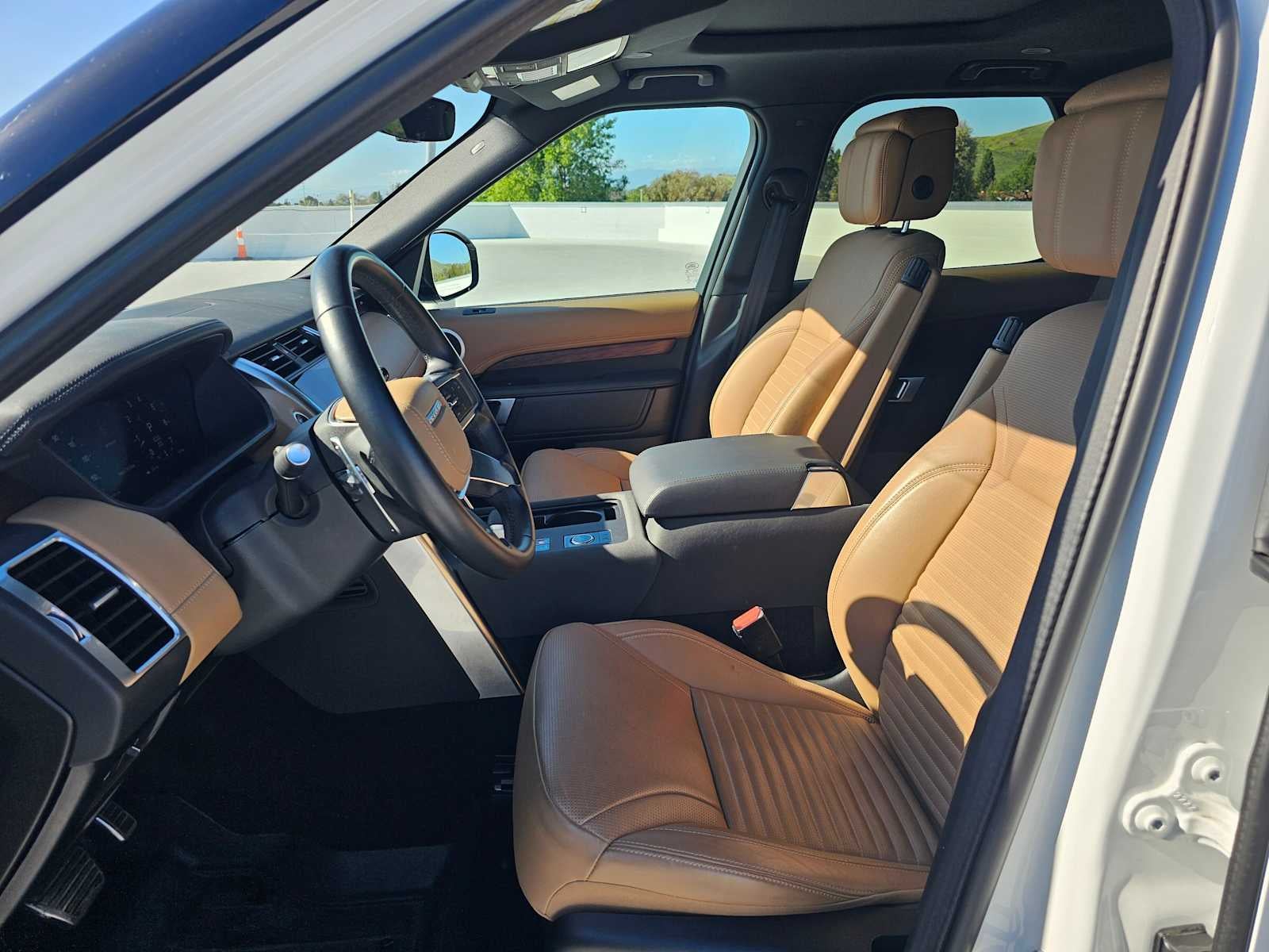 2023 Land Rover Discovery HSE R-Dynamic